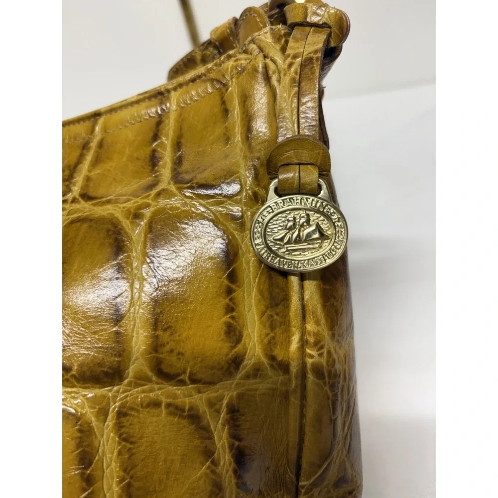 Brahmin Melbourne Croc Embossed Leather Hobo Shoulder Bag Adjustable Straps‎